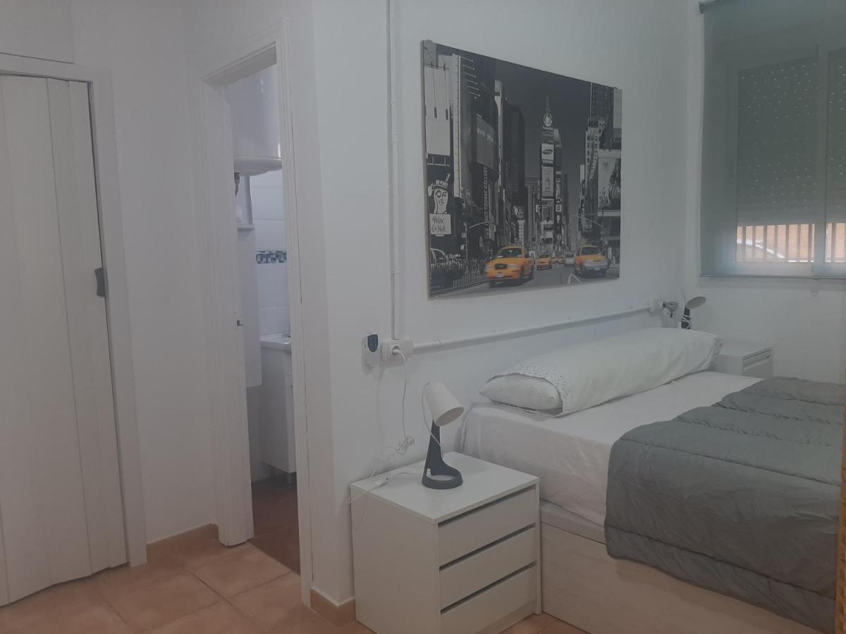 Apartamento Huelin, A 5 Minutos A Pie De La Playa Малага Екстер'єр фото